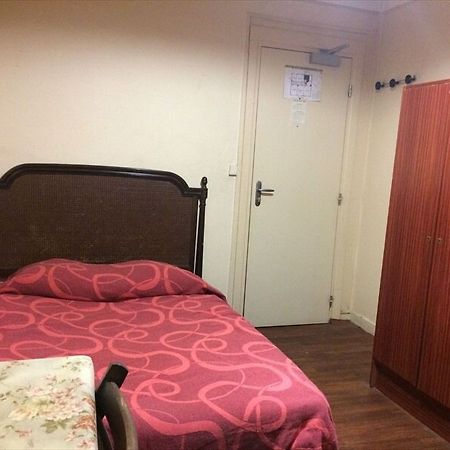 פריז Ideal Hotel Saint Sebastien מראה חיצוני תמונה